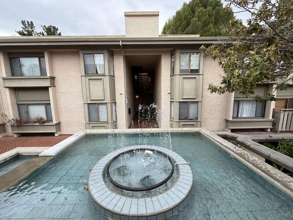 3705 Terstena Place 111, Santa Clara, CA 95051