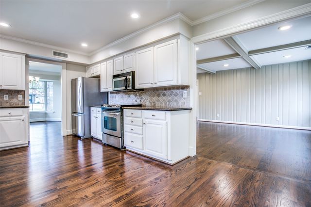 6908 Lavendale, Dallas, TX 75230