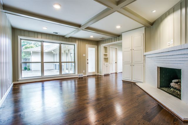 6908 Lavendale, Dallas, TX 75230