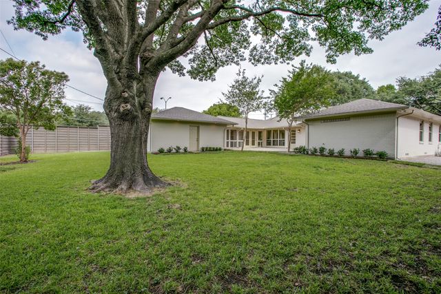 6908 Lavendale, Dallas, TX 75230