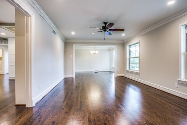 6908 Lavendale, Dallas, TX 75230