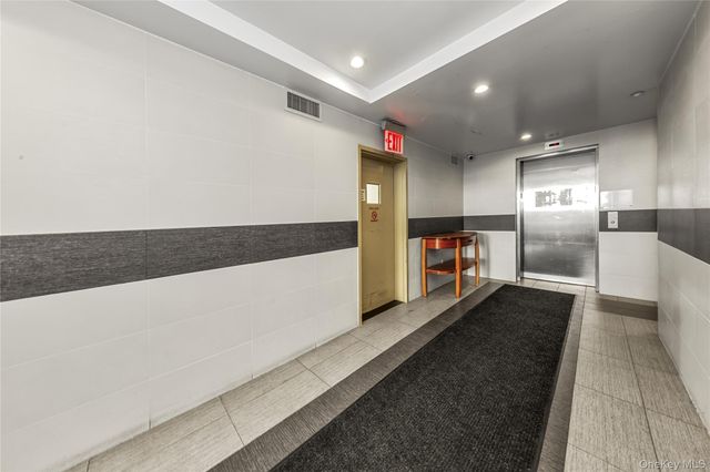 10716 37TH Avenue 3B, Corona, NY 11368