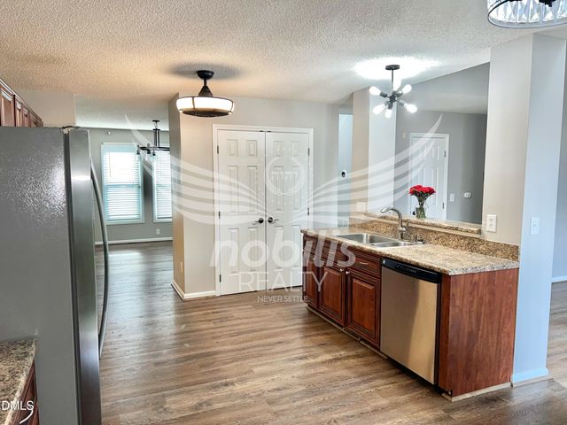 803 Yorkshire Drive, Clayton, NC 27520