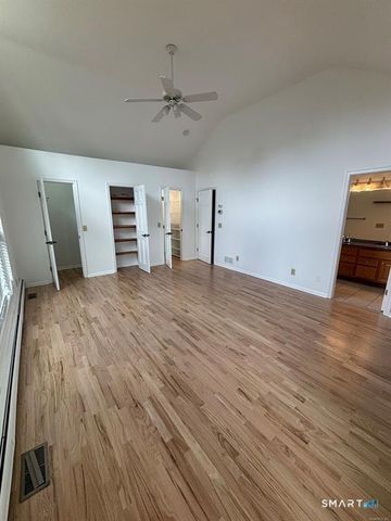 11 Squantz View Drive, New Fairfield, CT 06812