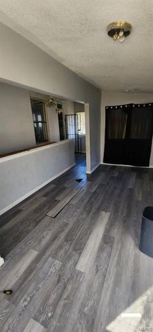 2810 Norwood Avenue, St Louis, MO 63115