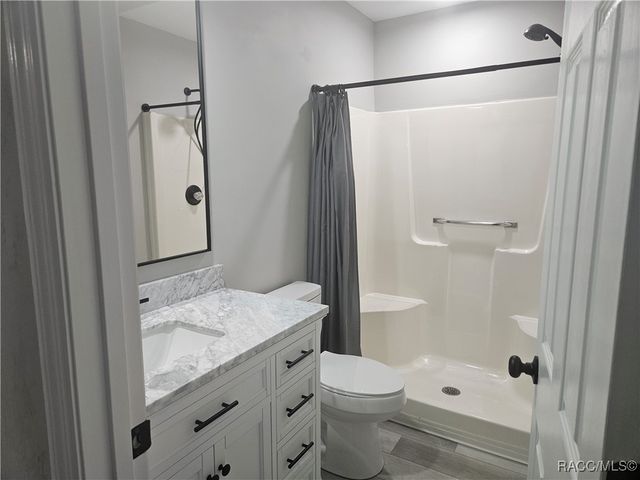 2320 N Hendry Point, Hernando, FL 34442