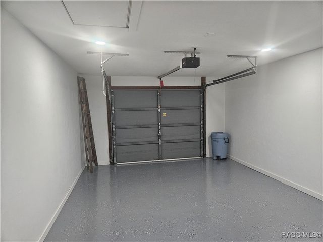 2320 N Hendry Point, Hernando, FL 34442