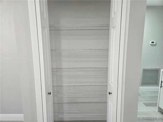 2320 N Hendry Point, Hernando, FL 34442