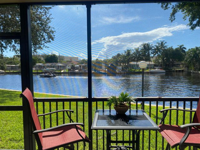 14 Royal Palm Way 106, Boca Raton, FL 33432