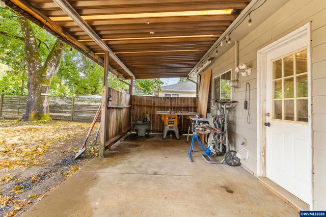 4835 Coloma Dr SE, Salem, OR 97302