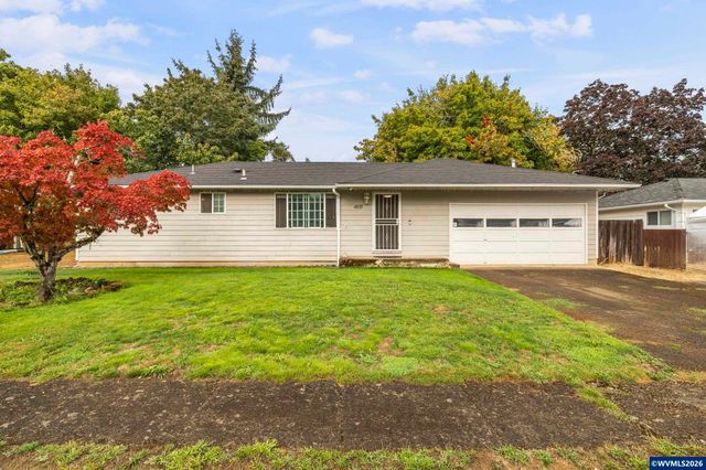 4835 Coloma Dr SE, Salem, OR 97302