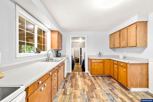 4835 Coloma Dr SE, Salem, OR 97302