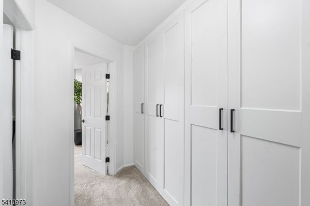 28 Trafalgar Ct, Washington Twp., NJ 07840