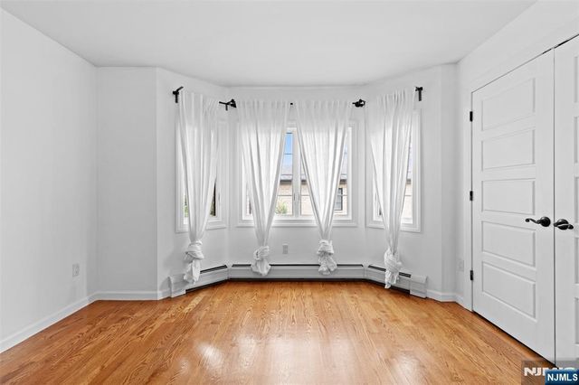 40 Oakdene Avenue B, Palisades Park, NJ 07650