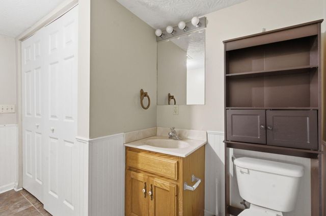 1041 Indian Trail, Lawrenceburg, KY 40342