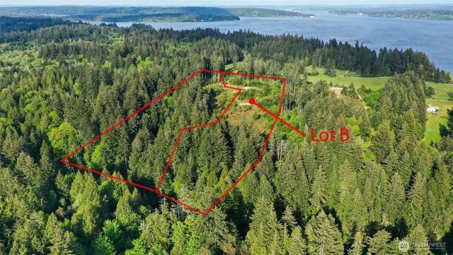 8505 Schirm Road NW, Olympia, WA 98502