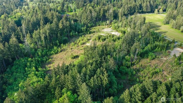 8505 Schirm Road NW, Olympia, WA 98502