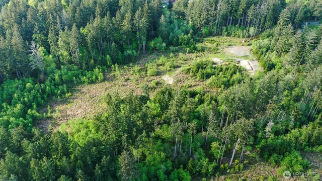 8505 Schirm Road NW, Olympia, WA 98502