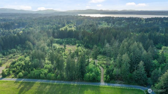 8505 Schirm Road NW, Olympia, WA 98502