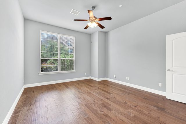4666 Dozier Road B, Carrollton, TX 75010