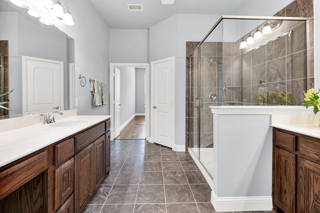 4666 Dozier Road B, Carrollton, TX 75010