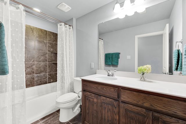 4666 Dozier Road B, Carrollton, TX 75010