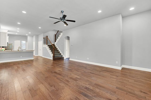 4666 Dozier Road B, Carrollton, TX 75010