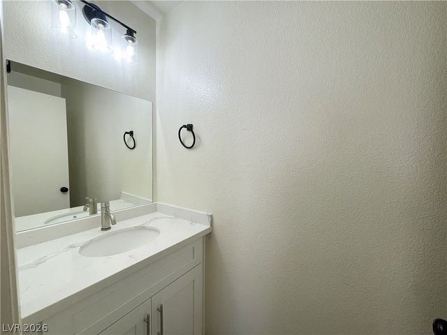 1018 Cliffbrook Hedge Avenue, North Las Vegas, NV 89081