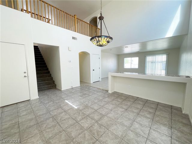 1018 Cliffbrook Hedge Avenue, North Las Vegas, NV 89081