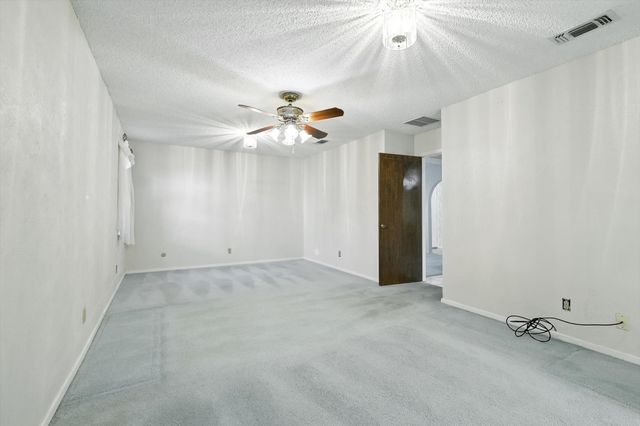 233 Hillview Drive, Hurst, TX 76054