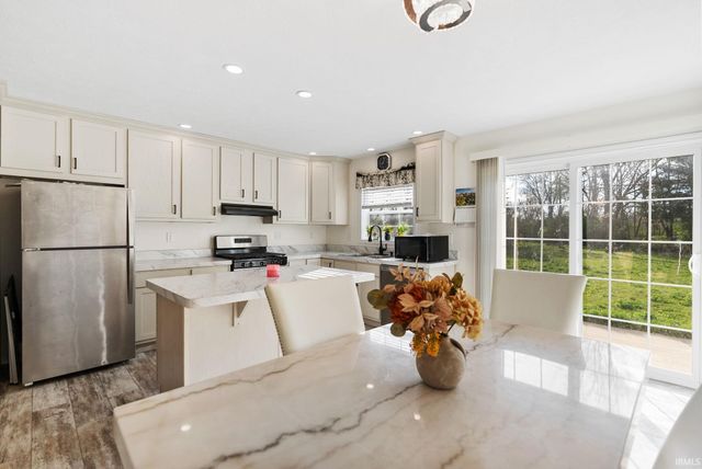 53677 Lane Street, Elkhart, IN 46514