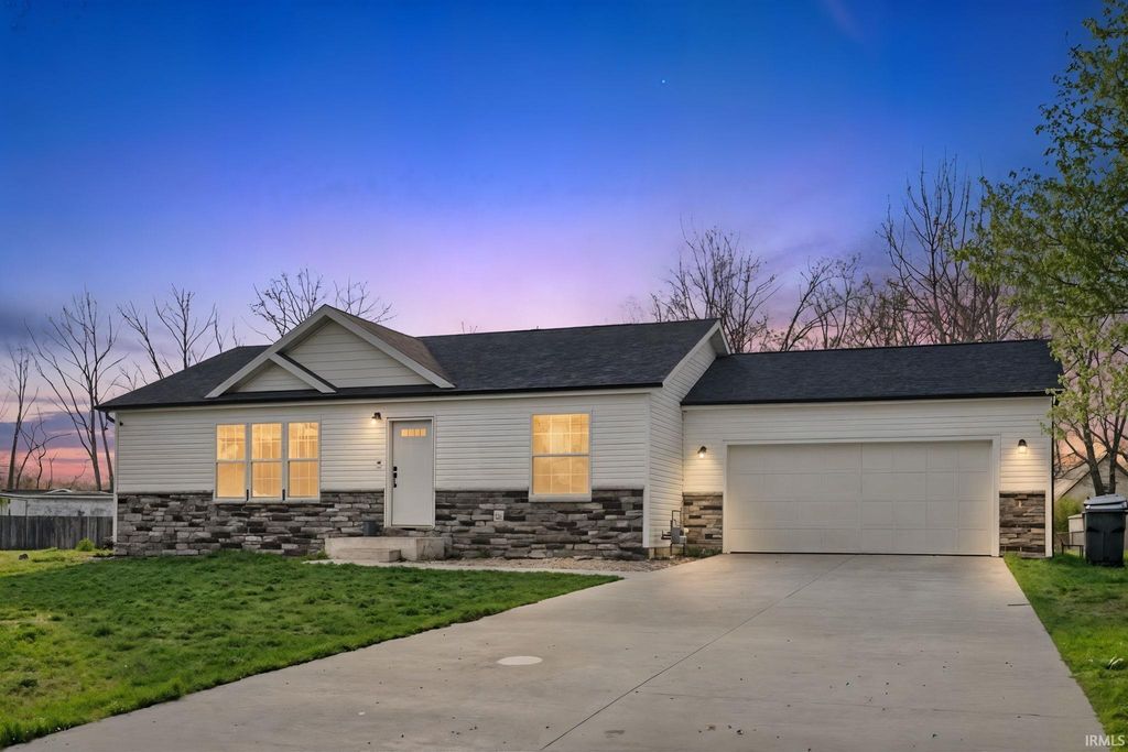 53677 Lane Street, Elkhart, IN 46514