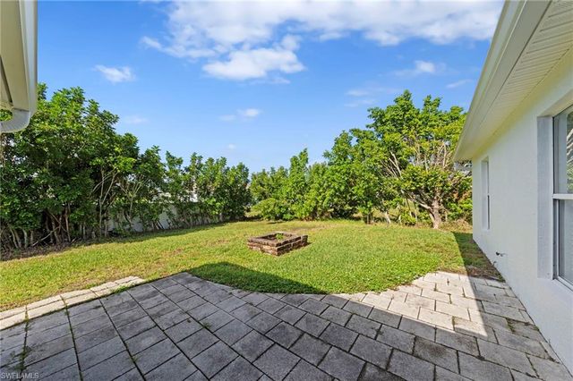 2022 9th TER, Cape Coral, FL 33993