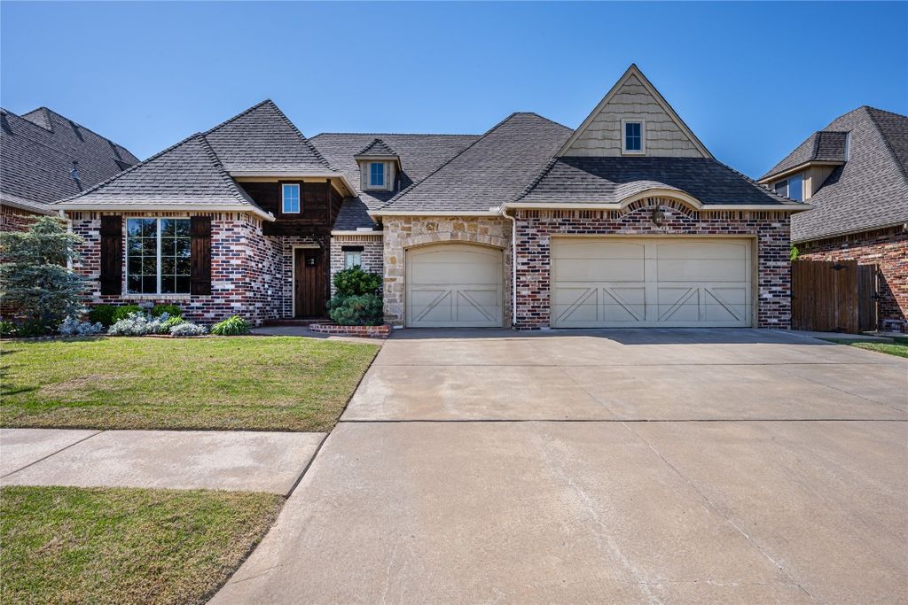 15505 Park Lake Road, Edmond, OK 73013