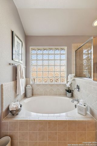 19411 Sweet Oak, San Antonio, TX 78258