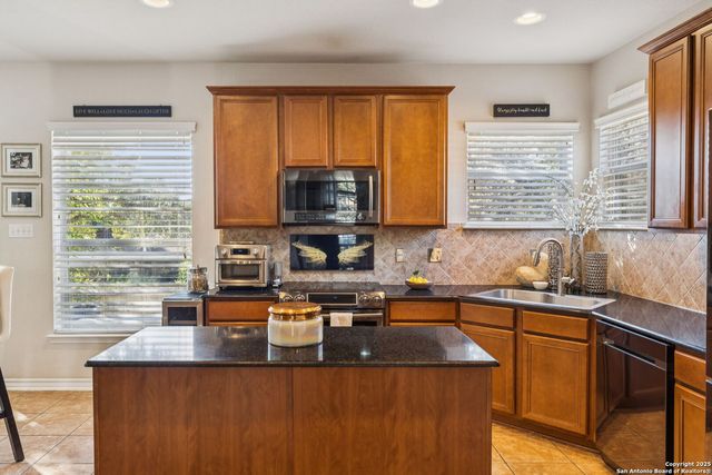 19411 Sweet Oak, San Antonio, TX 78258