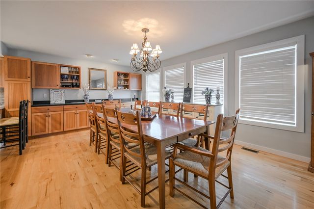 780 W Eva Circle, Springfield Twp, OH 45504