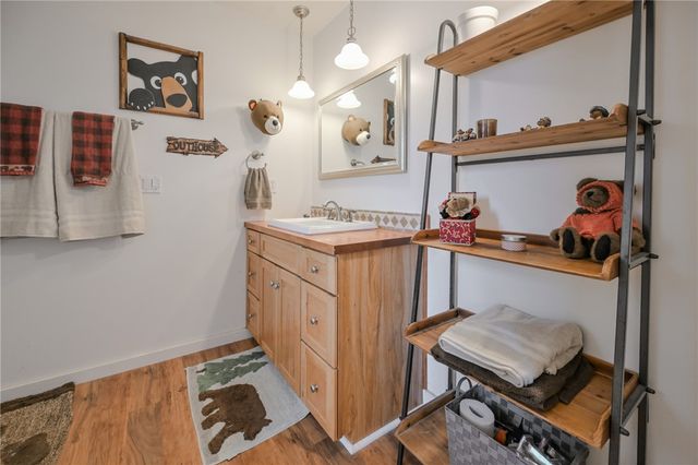 780 W Eva Circle, Springfield Twp, OH 45504