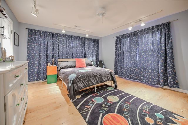 780 W Eva Circle, Springfield Twp, OH 45504