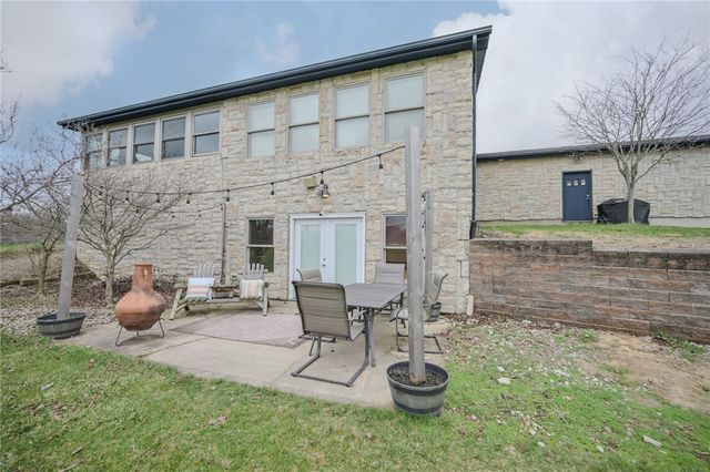 780 W Eva Circle, Springfield Twp, OH 45504