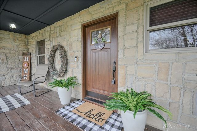 780 W Eva Circle, Springfield Twp, OH 45504