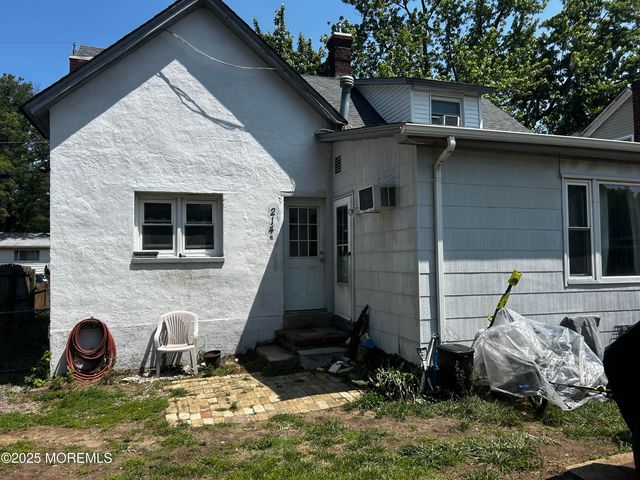 214 Fourth Street A & B, Hazlet, NJ 07730