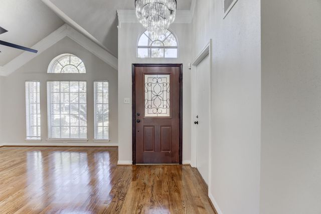 8306 Lake Crystal Drive, Houston, TX 77095