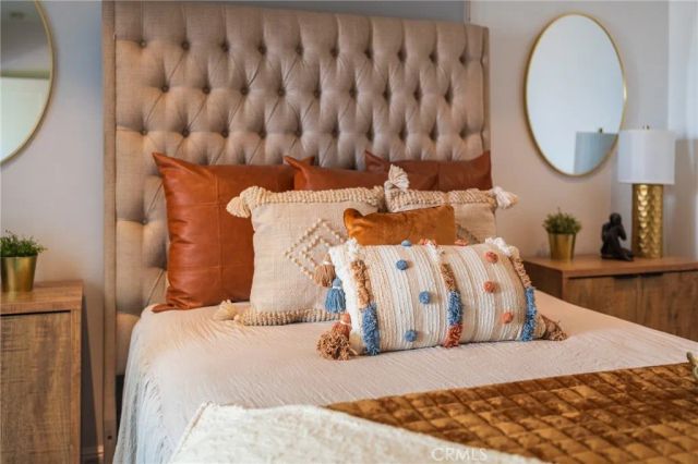 1240 N Olive Drive, West Hollywood, CA 90069