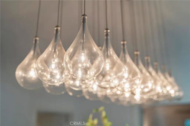 1240 N Olive Drive, West Hollywood, CA 90069