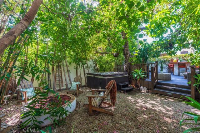 1240 N Olive Drive, West Hollywood, CA 90069