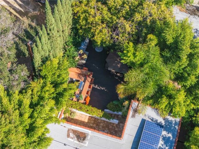 1240 N Olive Drive, West Hollywood, CA 90069