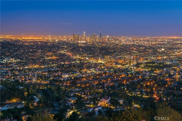 1240 N Olive Drive, West Hollywood, CA 90069