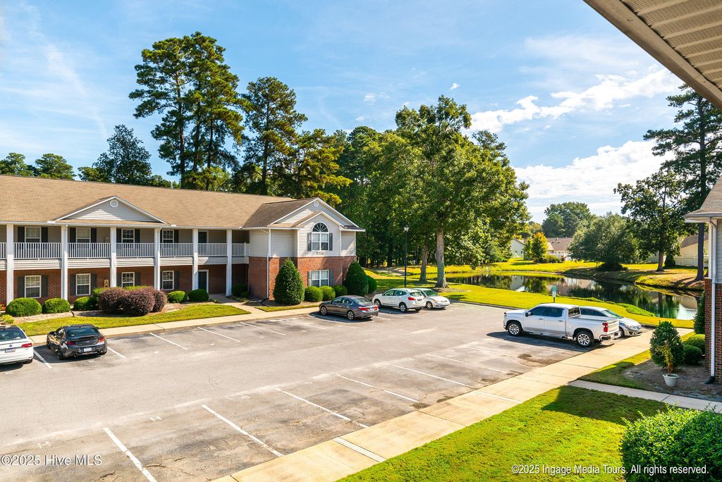2225 Locksley Woods Drive C, Greenville, NC 27858