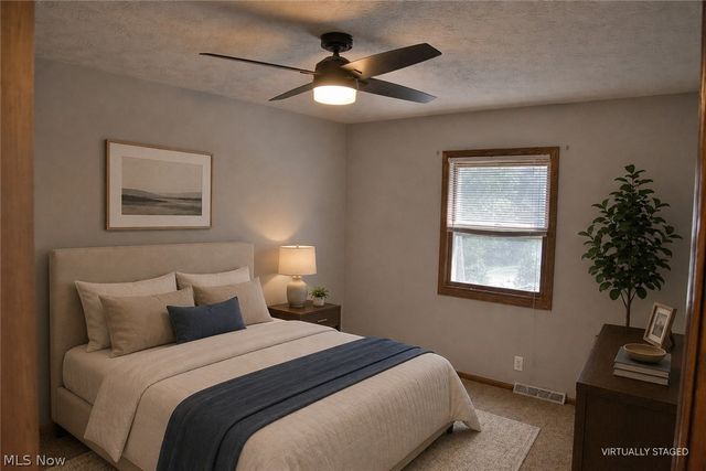 2758 Parkplace Drive, Uniontown, OH 44685